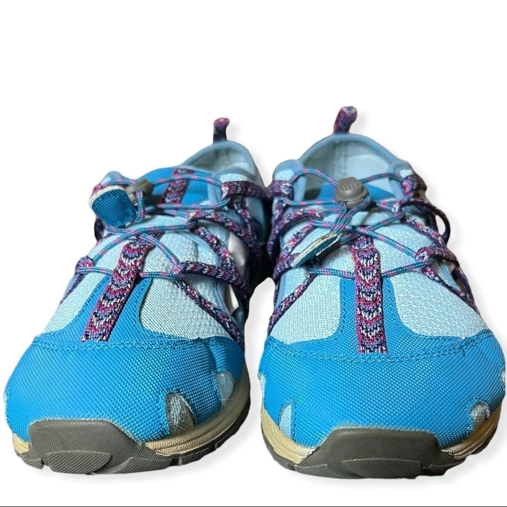 Chaco Girls Water Shoes Size 6
